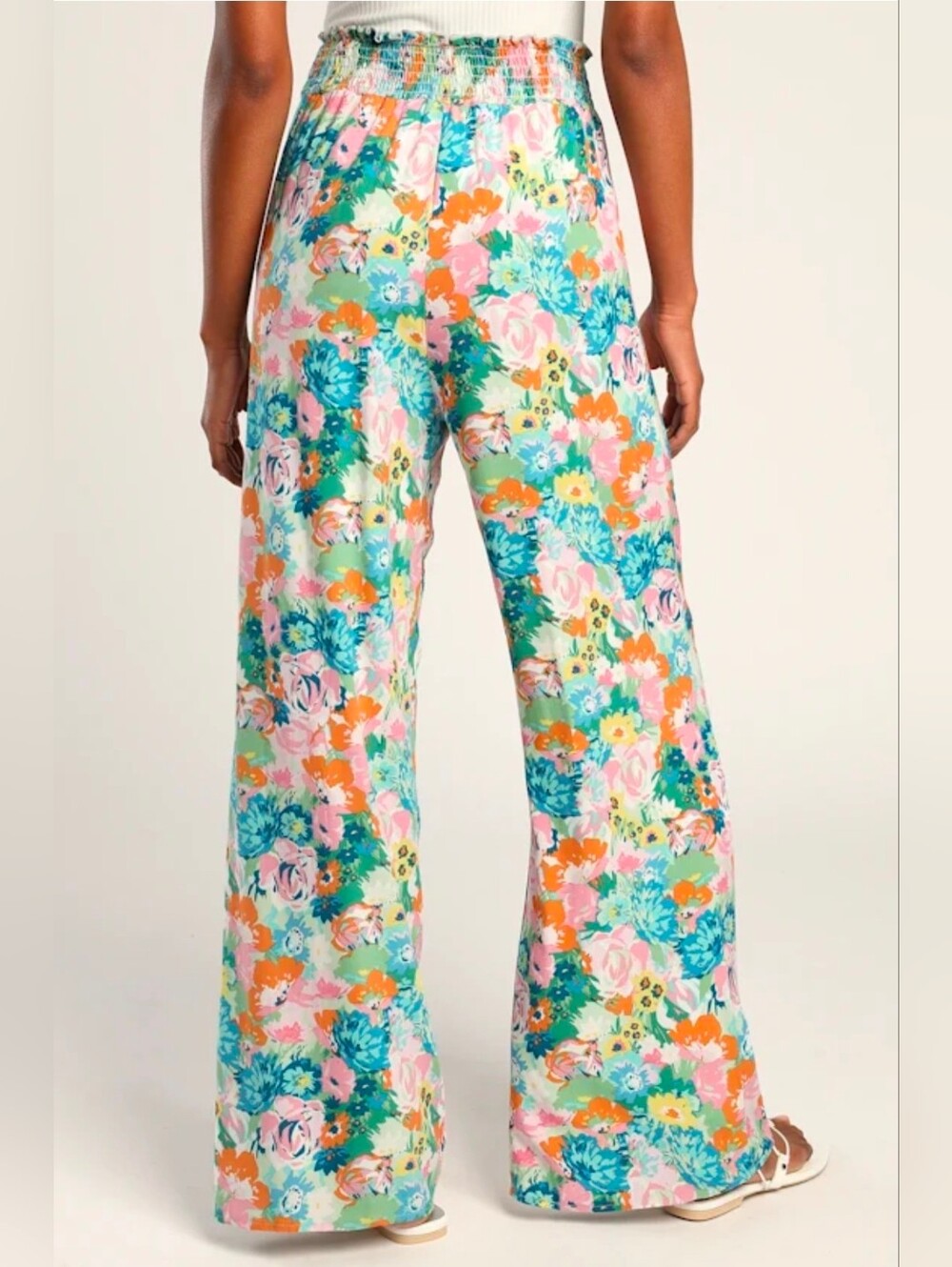 NWT Lulus Blooming Mood Sage Floral Print Smocked Wide Leg Pants Size XS - Picture 2 of 16
